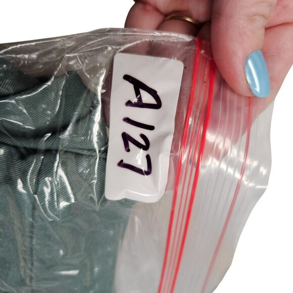 J. Crew High-Rise Girlfriend Chino Pants Size 6P Green Sping 2024 Trouser Work - Picture 12 of 12